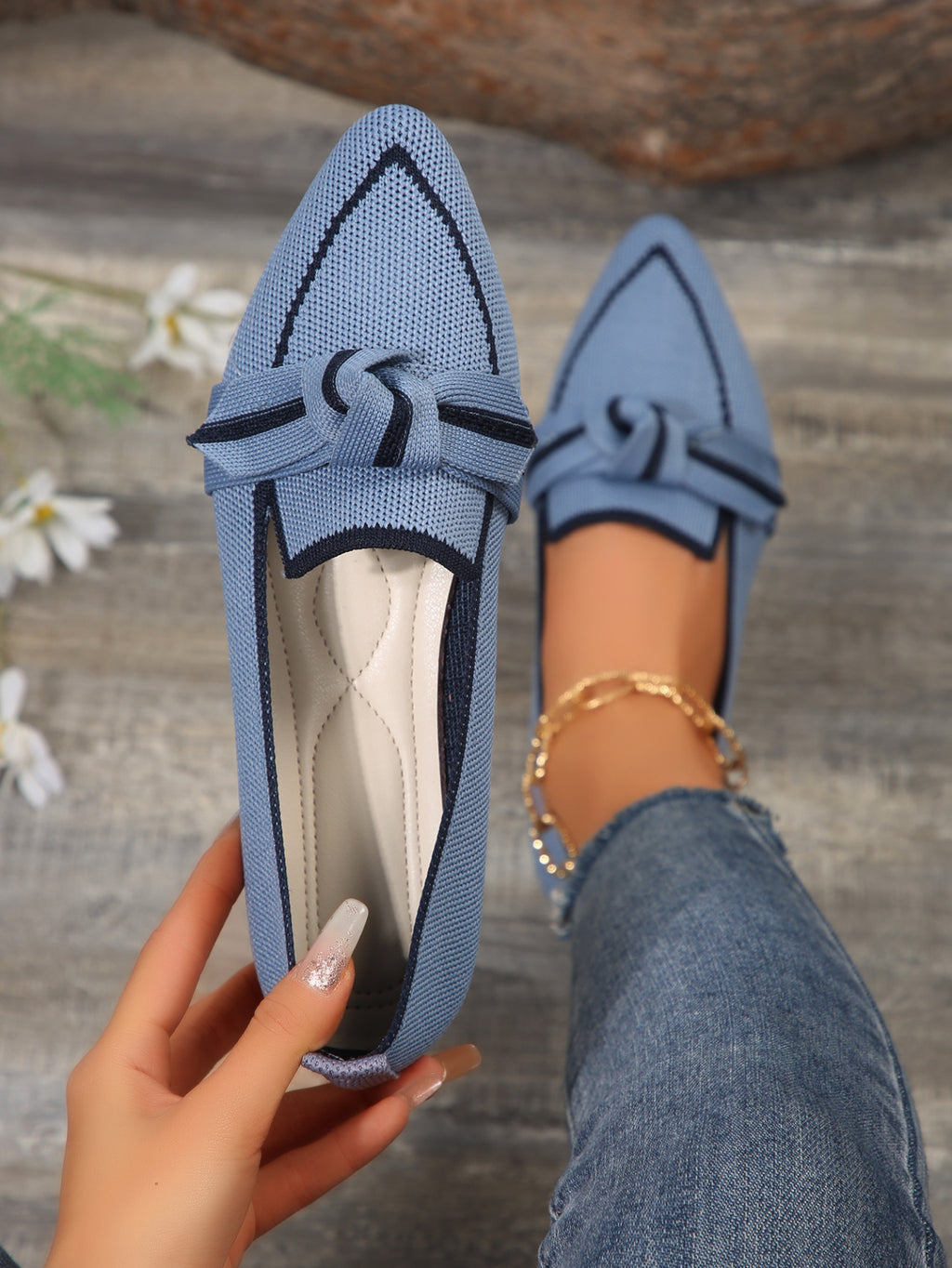 Women's Pointed-Toe Flats